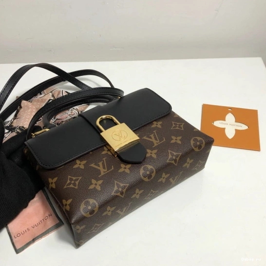 LOUIS BB LOCKY VUITTON 0723